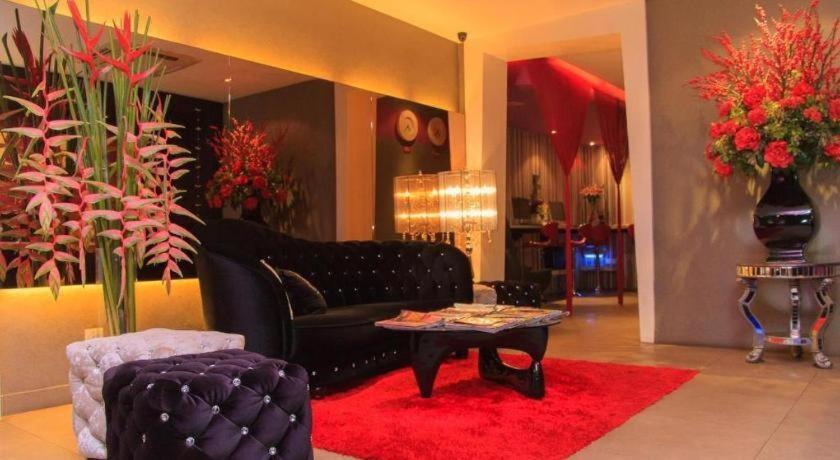 Bliss Boutique 3*