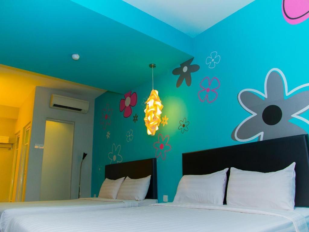 Bliss Boutique 3*